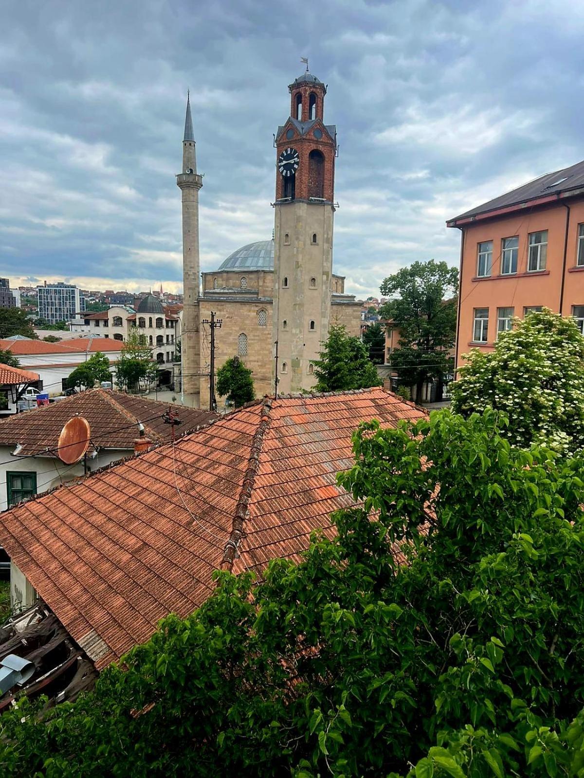 Apartamento Old Street House Pristina Exterior foto